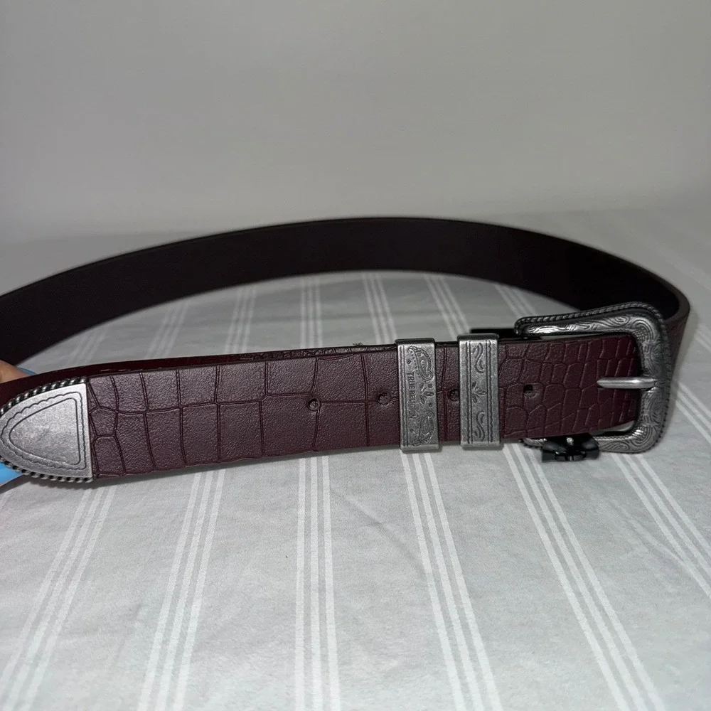 True Religion Western Belt Brown Crocodile Embossed Silver Buckle Tip Size 36